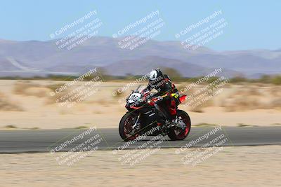 media/Apr-15-2022-Apex Assassins (Fri) [[9fb2e50610]]/Trackday Level 1/Session 2/Speed Shots/